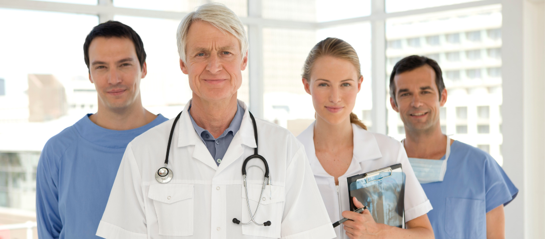 Post para Instagram clínica médica foto moderno nude (1).png